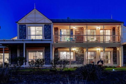 Angaston House - Accommodation Port Hedland 0