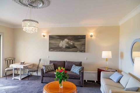 Angaston House - Accommodation Port Hedland 6