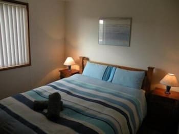 Waves And Wildlife - Accommodation Port Hedland 5