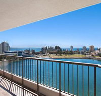 Seascape Unit 1402 Great location  amazing water views - Accommodation Port Hedland