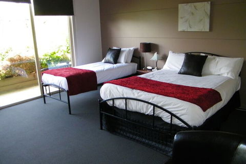 De'Vine Escape - Accommodation Port Hedland 6