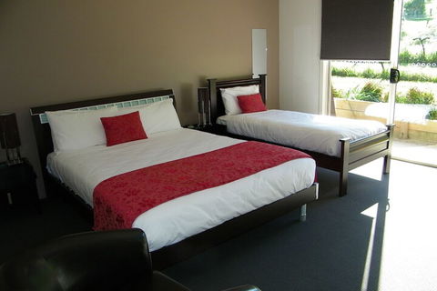 De'Vine Escape - Accommodation Port Hedland 4