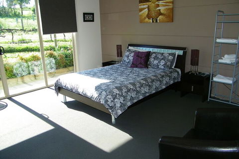 De'Vine Escape - Accommodation Port Hedland 7