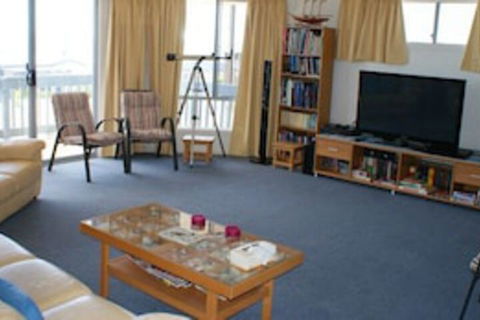 Oysta La Vista - Accommodation Port Hedland 6