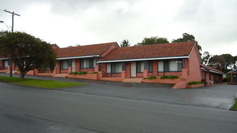 Albany Apartments - Accommodation Port Hedland 0