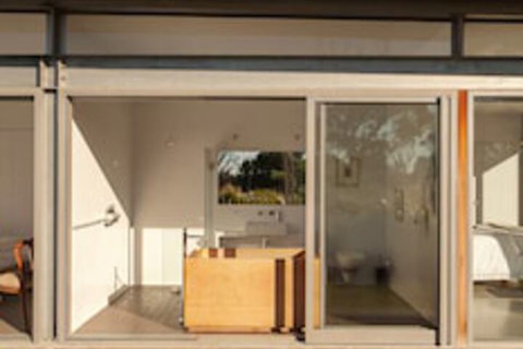 Avalon Coastal Retreat - Accommodation Port Hedland 1