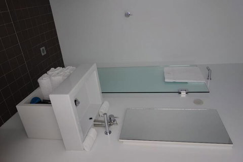 Avalon Coastal Retreat - Accommodation Port Hedland 6