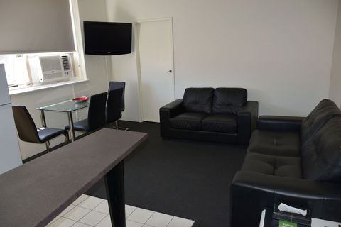 Apartments On Flemington - Accommodation Port Hedland 2