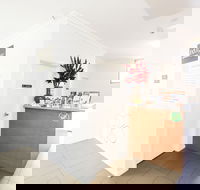 Indulge Apartments - Ontario - Accommodation Port Hedland