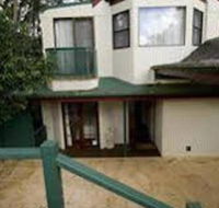 Montville Attic - Accommodation Port Hedland