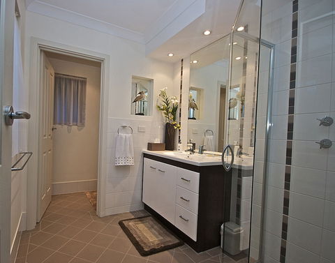 Searenity Holiday Accommodation - Accommodation Port Hedland 2