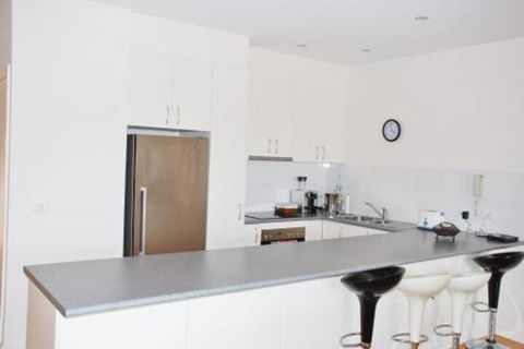 POSITION PERFECT CENTRAL INVERLOCH - Accommodation Port Hedland 5