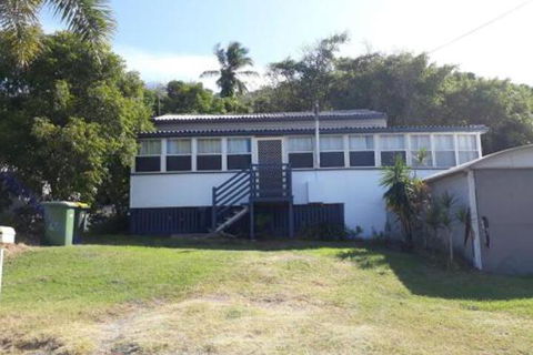 66a Farnborough Rd - Accommodation Port Hedland 0