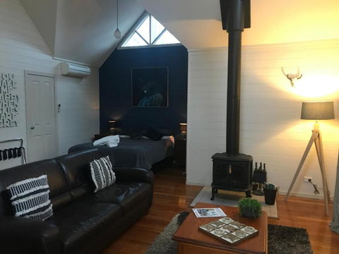 Two Truffles Cottages - Accommodation Port Hedland 3