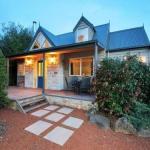Two Truffles Cottages - Accommodation Port Hedland 0