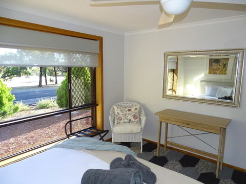 3 Pears On The Park McLaren Vale - Accommodation Port Hedland 5