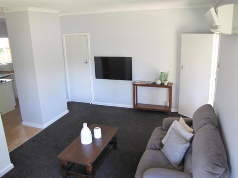 Clarke Street - Accommodation Port Hedland 6