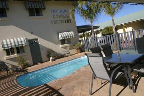 Golden Rivers Holiday Apartments - Accommodation Port Hedland 0