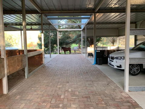 Kangaroo Manor - Accommodation Port Hedland 1