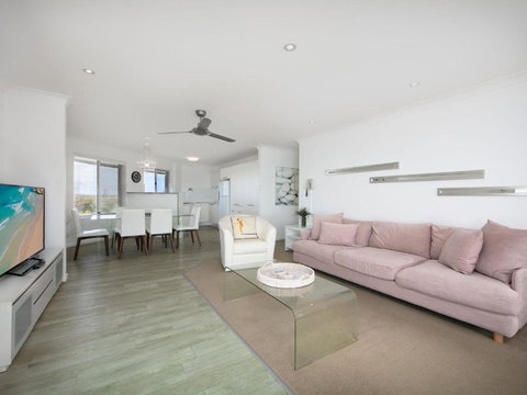 Romiaka 8 Views Over The Pippi Beach - Accommodation Port Hedland 4