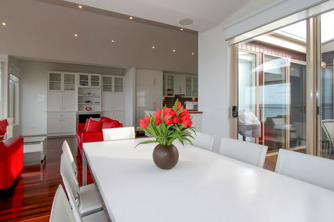 Aqua Luna - Accommodation Port Hedland 5