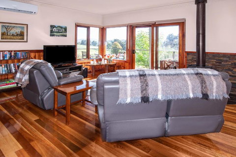 Raynella Alpaca Farmstay - Accommodation Port Hedland 3