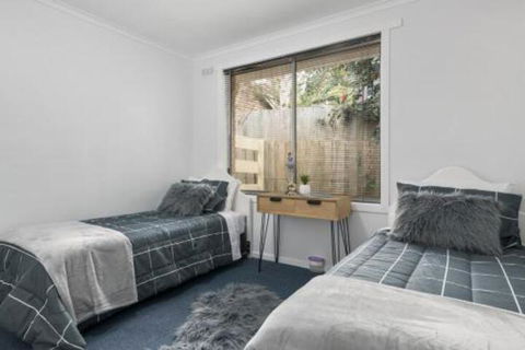 Elkie Villa 2 Bedroom Unit Burnie - Accommodation Port Hedland 7