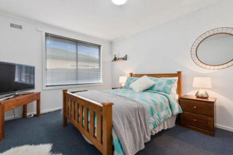 Elkie Villa 2 Bedroom Unit Burnie - Accommodation Port Hedland 2