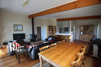 Fairways Close - Accommodation Port Hedland 3