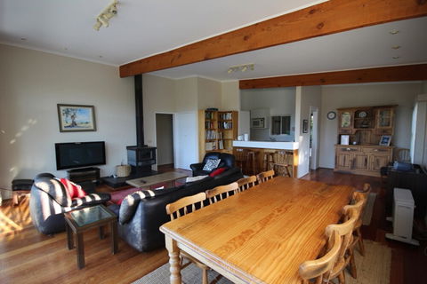 Fairways Close - Accommodation Port Hedland 0