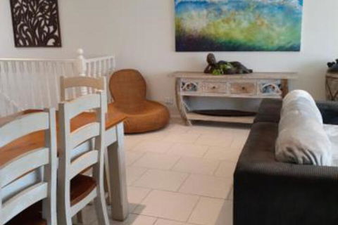 Ven & Marks Place - Accommodation Port Hedland 6
