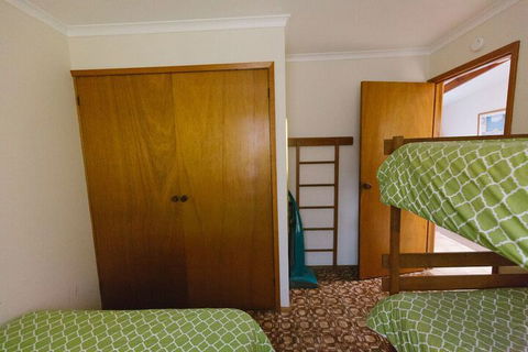 Wonboyn Cabins & Caravan Park - Accommodation Port Hedland 7