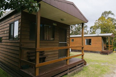 Wonboyn Cabins & Caravan Park - Accommodation Port Hedland 1