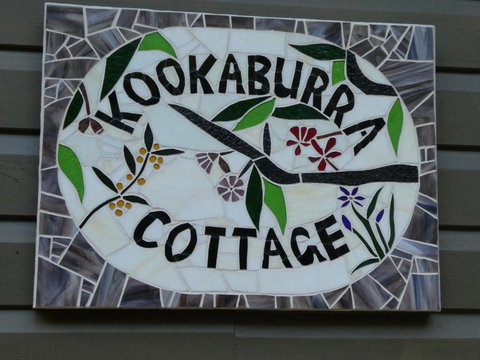 Kookaburra Cottage At Uralba Eco Cottages - Accommodation Port Hedland 2