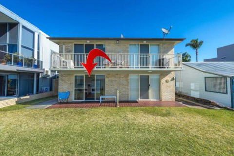 Alcheringa Unit 1 / 32 Sandy Point Road - Accommodation Port Hedland 5