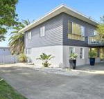 Middle Sea perfect for two families - Accommodation Port Hedland