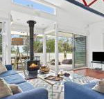 The Boathouse comfortable beachfront home - Accommodation Port Hedland