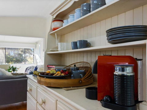 Between 2 Beaches Comfortable Private Sanctuary - Accommodation Port Hedland 4