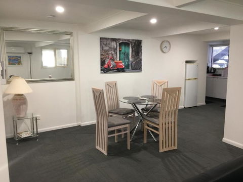 Arena Blanca Studio Apartment - Accommodation Port Hedland 4