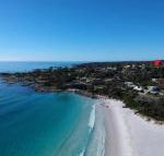 GRANITE BEACH HOUSE at Bay of Fires - Accommodation Port Hedland