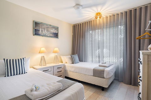 Rare Modern Unit W Private Fenced Garden Close To The Beach PC3 - Accommodation Port Hedland 3