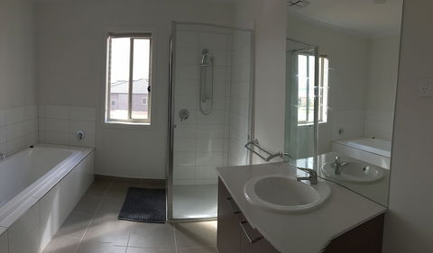 Apple House Point Cook - Accommodation Port Hedland 2