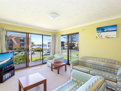 Champagne Court 1 With Water Views - Accommodation Port Hedland 4