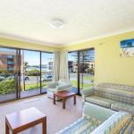 Champagne Court 1 With Water Views - Accommodation Port Hedland 0