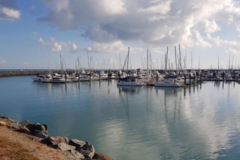 AIRLIE BEACH Delight. Hop Skip Jump To Everything - Accommodation Port Hedland 1