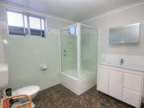 45B Wharf Street Downstairs - Accommodation Port Hedland 4