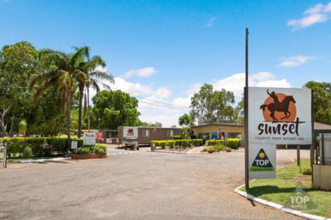 Sunset Top Tourist Park - Accommodation Port Hedland 0
