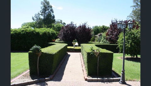 Allora Lodge Bed & Breakfast - Accommodation Port Hedland 5