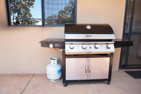 Ningaloo Breeze Villa 4 3 Bedroom Fully Self Contained Holiday Accommodation - Accommodation Port Hedland 7