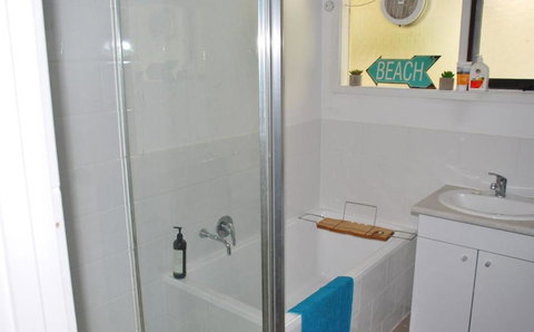 SHORE BEATS WORK INVERLOCH - Accommodation Port Hedland 3